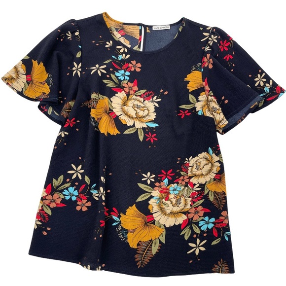 LACE & MESH Flutter Sleeve Floral Top - Picture 1 of 6